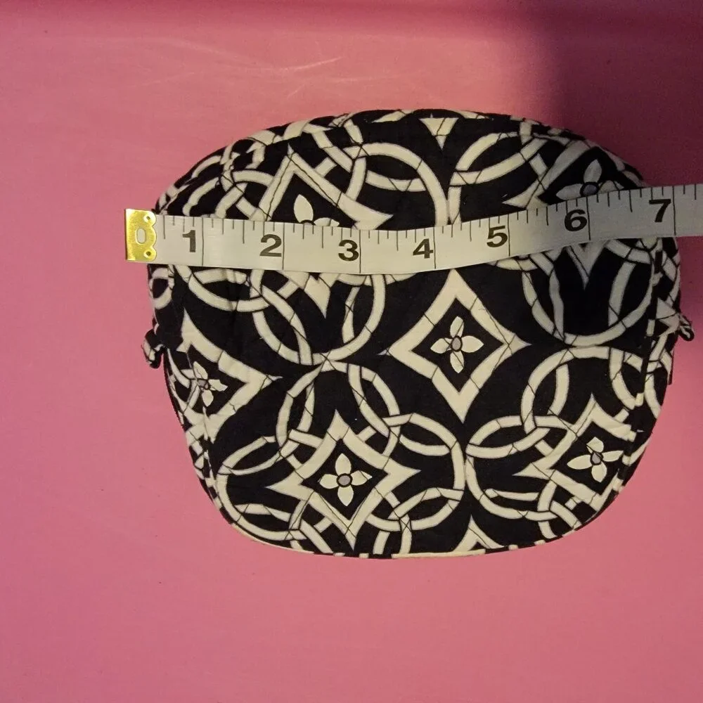 Vera Bradley Black White Concerto RETIRED Plastic Pattern Lined Cosmetic Makeup